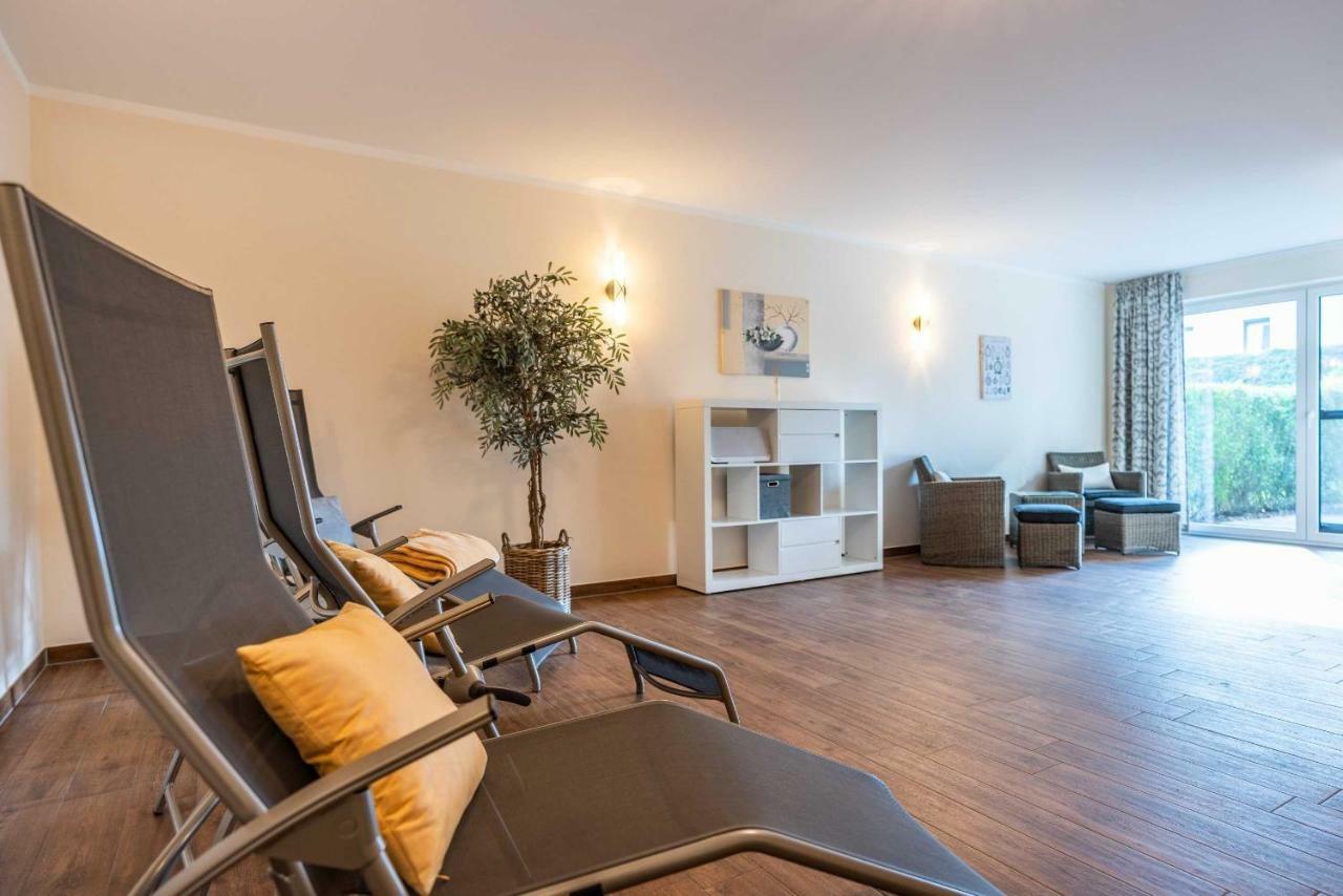 Appartement "Opal" Mit Penthouseflair - Oase Am Haff Garz  Bagian luar foto