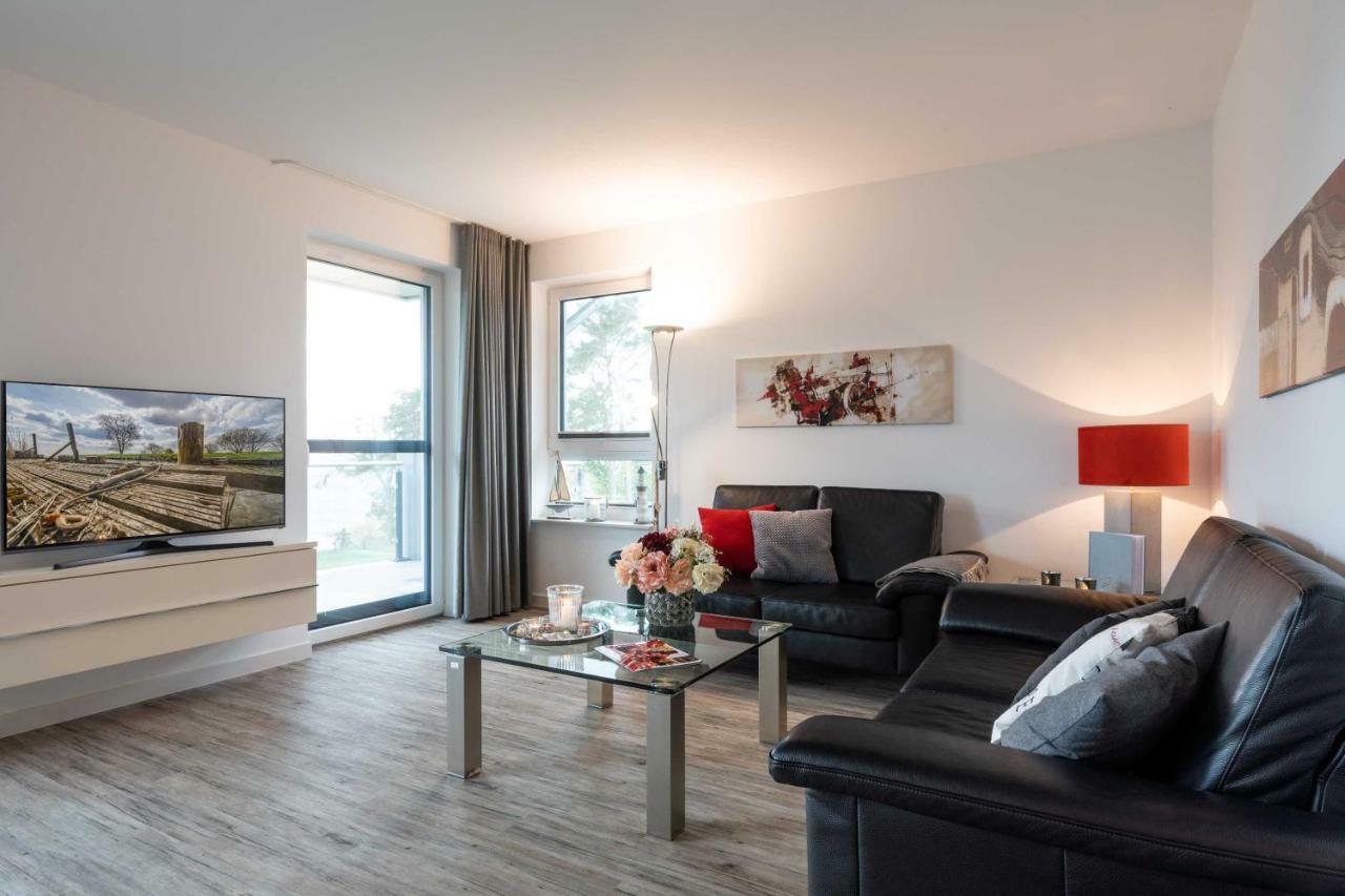 Appartement "Opal" Mit Penthouseflair - Oase Am Haff Garz  Bagian luar foto